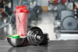 cheap shaker bottle
