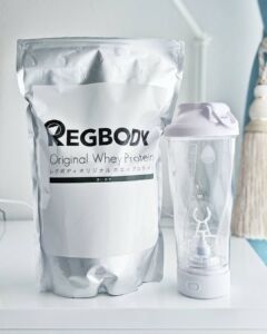 Electric shaker bottle